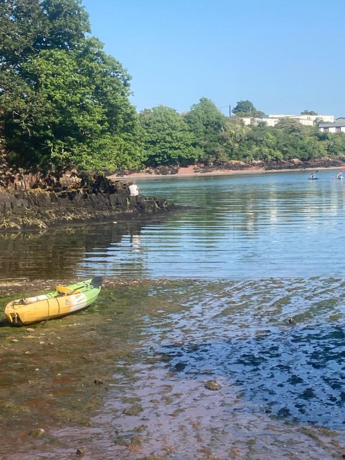 Coast Path Camping Saint Ishmaels  Esterno foto